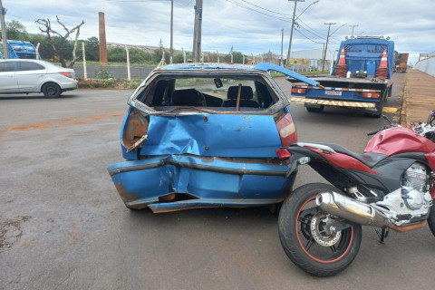 Moradores de Cambará ficam feridos após colisão entre moto e carro na BR-369, em frente à antiga YOKI
