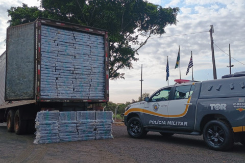 Polícia Rodoviária Estadual de SP apreende cerca de 1000kg de maconha em Florínea Sp