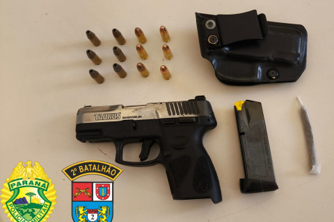 HOMEM É PRESO POR PORTE ILEGAL DE ARMA DE FOGO E POSSE DE DROGAS EM ABATIÁ/PR