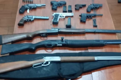 POSSE IRREGULAR DE ARMA DE FOGO EM BANDEIRANTES PR