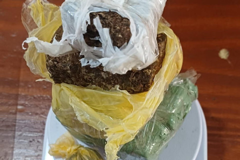 ADQUIRIR, VENDER, FORNECER E OU PRODUZIR DROGAS